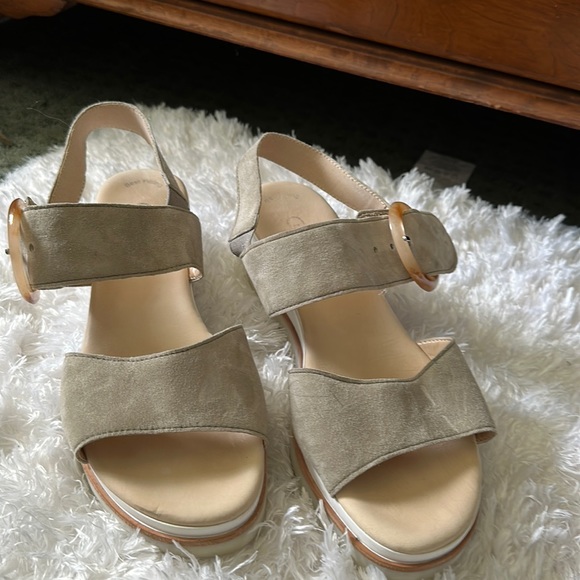 Gabor Shoes - Taupe called lot sandals by Gabor.